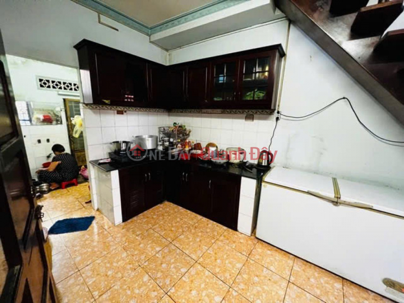 Giảm sốc 1.2 tỷ! Nhà MT 3 tầng 200m2, Nở hậu – Dương Công Khi HM Việt Nam Bán đ 13,8 tỷ