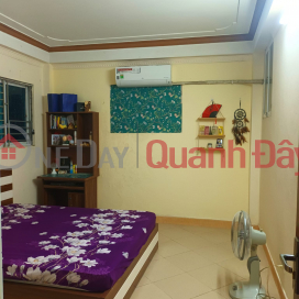 Bán nhà C4 Ngõ 405 Ngọc Thuỵ 39m đường oto giá 1 tỷ 7 có TL. LH: 0936123469 _0