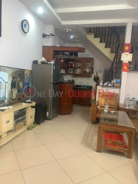 Property Search Vietnam | OneDay | Residential | Sales Listings, HOUSE FOR SALE 30m2 5 FLOORS - SMALL ALLEY - NEAR BODH MARKET, LONG BIEN Price 7 billion car for business