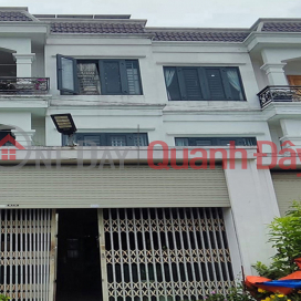 Selling 4-storey house ROAD 8m jasmine garden AP.Dong DISTRICT 12 only 8 billion VND _0