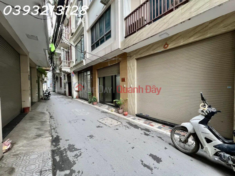 đ 8.2 Billion Owner Sells 42m2 Apartment, Thinh Quang, Dong Da, 4m Frontage, 5 Floors for Business, Street Front, Over 8 Billion