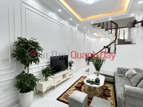Selling Truong Dinh townhouse, 31.5 m2 x 5 floors, newly built house, price 3 billion 300 VND _0