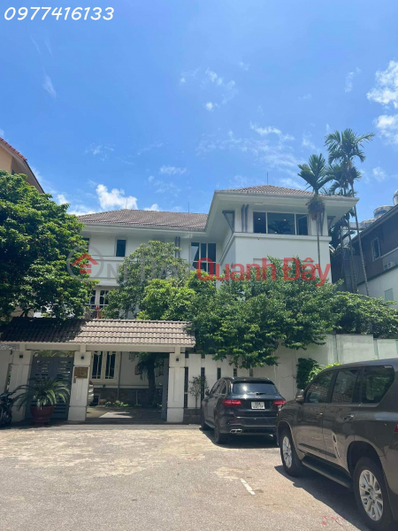 Villa 4 floors Lieu Giai street, area 230m2, super car frontage parked day and night in Ba Dinh district Sales Listings