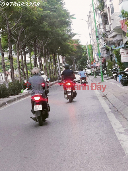 đ 4.9 Billion | Thinh Liet townhouse, 20m cars avoid each other, near the market, online business