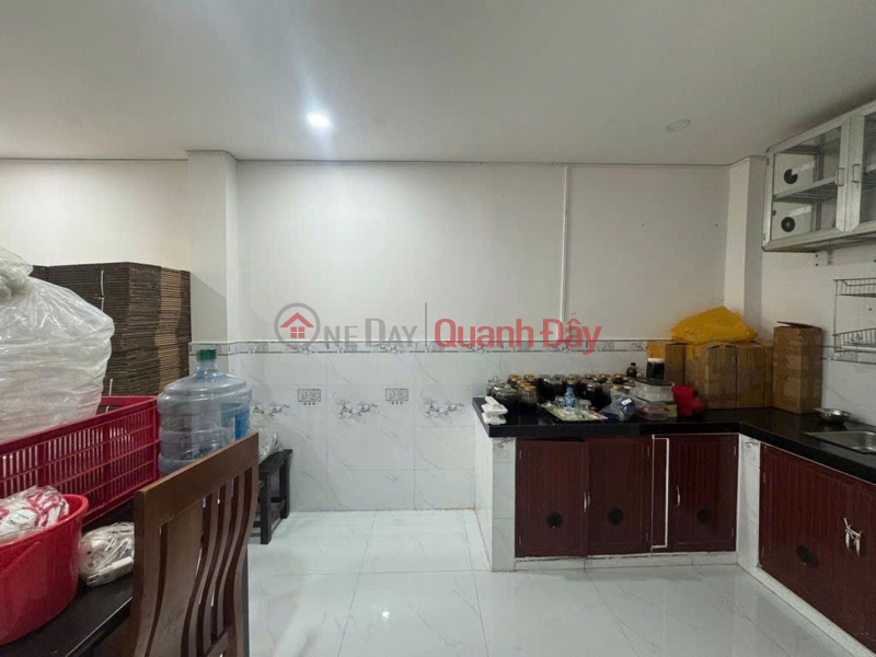 L1707 ️ House on Nguyen Huu Canh Street, Binh Thanh District, Shared Ownership, Square shape, 2 floors, 4x8m, 4.x billion VND Vietnam, Sales, đ 4.5 Billion