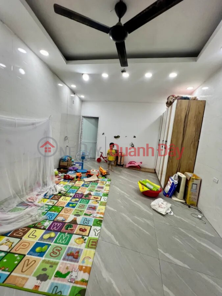 House for sale on Dong Da Street, Car Avoidance, Area 45m2, Frontage 5m, Business, Approximately 7 Billion. Vietnam, Sales, đ 7.8 Billion