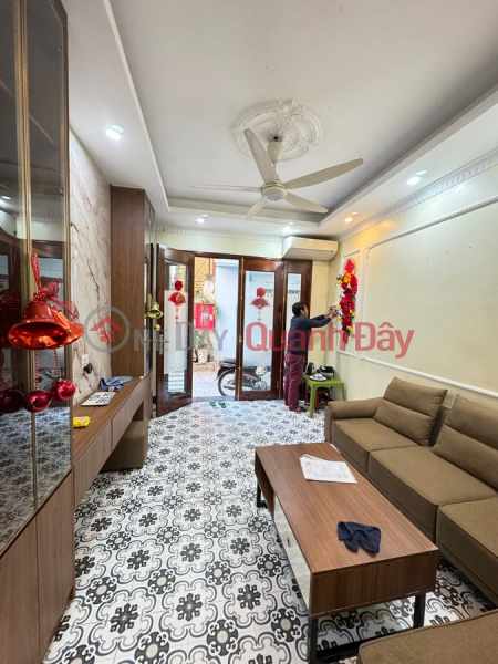BEAUTIFUL HOUSE – FULLY FURNISHED – RARE CORNER LOT – CONNECTING ALLEY Ngoc Thuy 40m2 X 5 Floors X 8.6 billion VND Long Bien Hanoi. | Vietnam | Sales đ 8.6 Billion