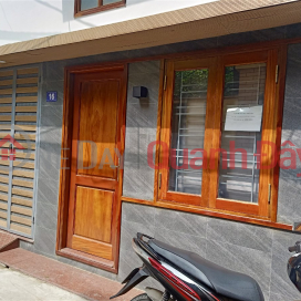 FOR SALE LE VAN HIEN NORTH TU LIEM TOWNHOUSE 30M2. MT 5M CAR PARKING LOT AT AN BINH DINH NHU PEAK 2.9 BILLION _0