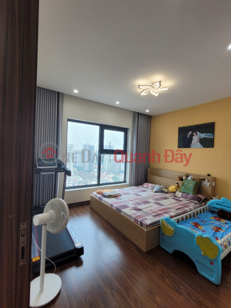 Chung cư gần Royal City Nguyễn Trãi, Thanh Xuân, 114m, 3 ngủ 2 ban công, full nội thất tiền tỷ. Việt Nam | Bán | đ 5,6 tỷ