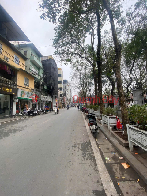 Mặt phố vip hiếm nhà bán ĐÃ HẠ CHÀO
Đẹp lắm luôn chẳng có căn thứ hai mặt phố , ĐẶNG TIẾN ĐÔNG, TRẦN QUANG _0