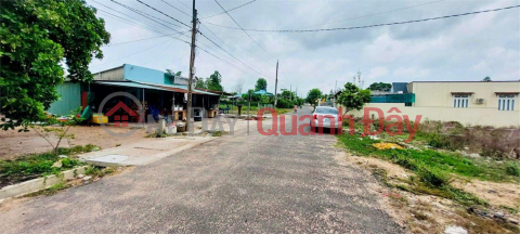 BEAUTIFUL LAND - GOOD PRICE - OWNER SELLING A LOT OF LAND FRONT OF ASTRIA ROAD IN Ba Ria - Vung Tau Province _0