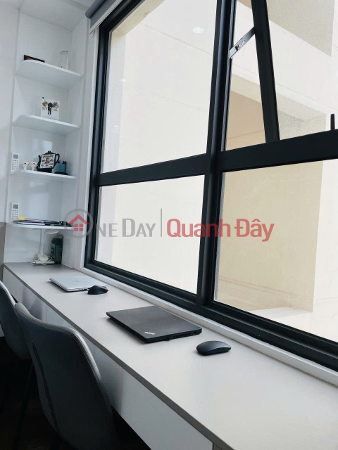 CHO THUÊ GẤP - 2PN C3 Vinhomes D'Capitale view hồ cực chill sẵn ở ngay _0