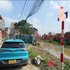 Selling 220m2 of land in Long Bien district, 17m wide road, only a little over 3 billion _0