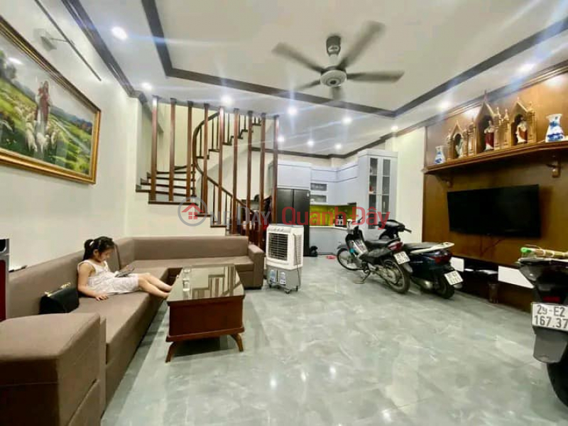 Miss Hoang Mai District! NEW HOUSE 38M2 5 storeys INCREDIBLE PRICE 4.X BILLION. Sales Listings