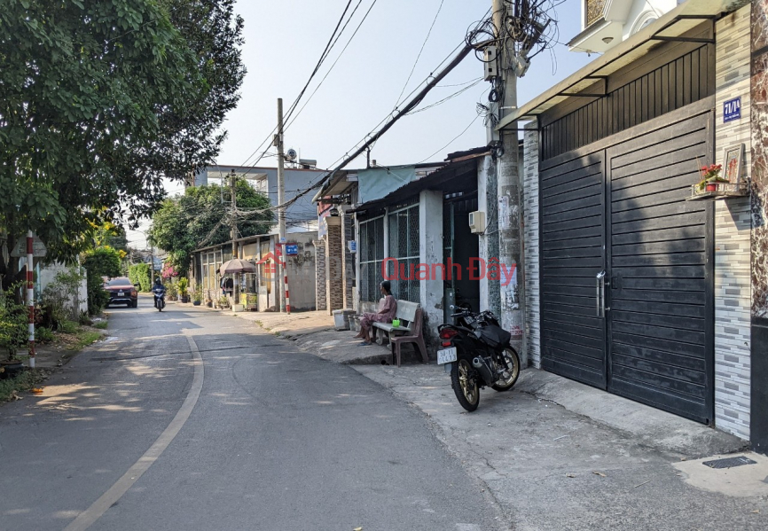 đ 4.9 Billion, OWNER FOR SALE A HOUSE at Le Thi Ri, Hoc Mon Town, Hoc Mon District, HCM