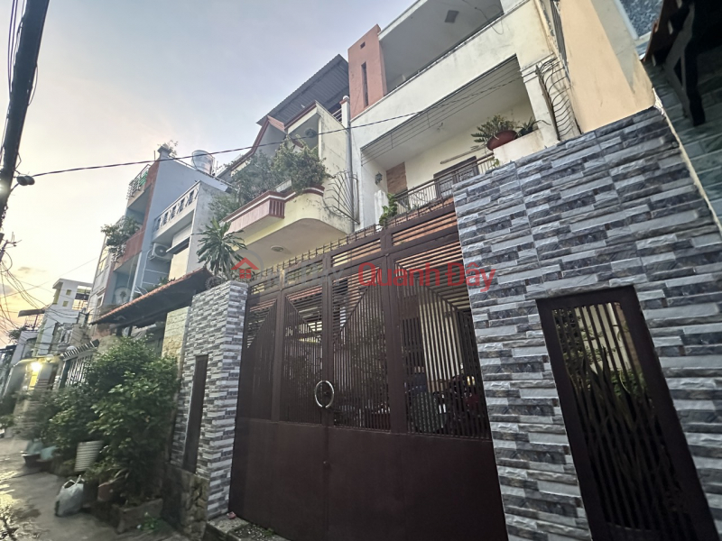 House for sale in Ta Quang Buu District 8 39m2 - 3 floors - 3m alley, price 3 billion Contact 0906380892 Sales Listings