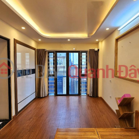 HOUSE FOR SALE TRAN KHAT CHAN NHAF BEAUTIFUL DESIGN BEAUTIFUL DESIGN GREAT LOCATION OTO LANE PARKING 47M - 5 MAIN FLOORS FOR SALE BY OWNER _0