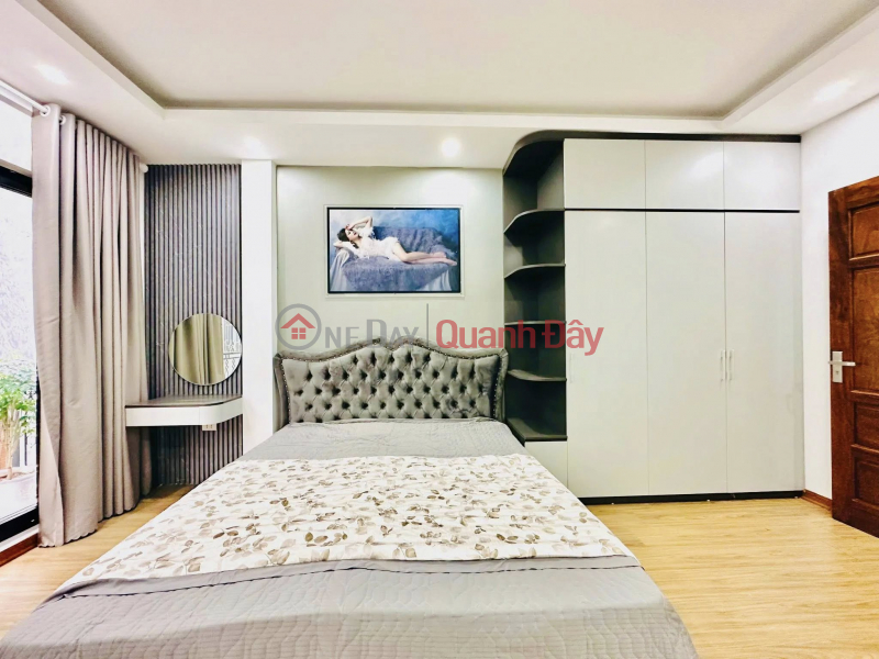 Over 9 billion, 39m2 x 6 floors, elevator, Van Chuong, Dong Da, 40m to car, beautiful new house, ready to move in Vietnam, Sales đ 9.8 Billion