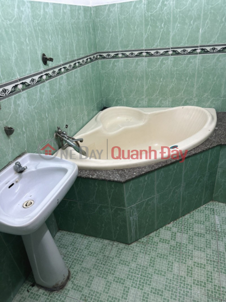 đ 8 Billion, House for sale 88m² 6m wide car alley Le Thuc Hoach, Tan Phu, 2 bedrooms, 8 billion