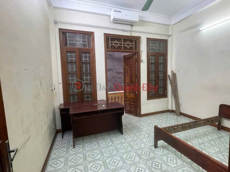 Whole house for rent in lane 201 Truong Chinh, 45m2 x 3 floors, 2 bedrooms, 2 bathrooms, 8 million | Vietnam | Rental đ 8 Million/ month