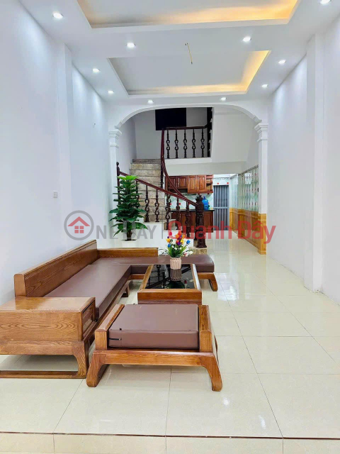 Chien Thang house for sale, 2 sides of the alley, airy, car parking at the door, 40m2, over 8 billion _0