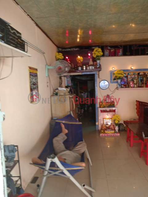 Urgent sale of Dinh Trong ceiling house, Ward 1, District 10, area 44m2 only 6 billion 2 alleys in front of the house 6m _0