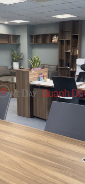 Property Search Vietnam | OneDay | Nhà ở, Niêm yết cho thuê Vp giá rẻ 61m2 chỉ 10.5tr/th tại mặt phố Nguyễn Khánh Toàn Cầu Giấy đầy đủ trang thiết bị pccc