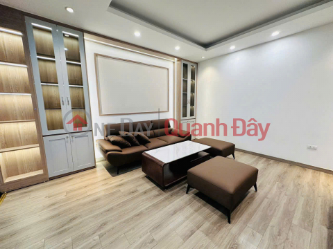 OWNER NEEDS TO RENT OUT A WHOLE HOUSE IN ALLEY 121 DONG NGAC NEAR KE VE MARKET – FULLY FURNISHED _0