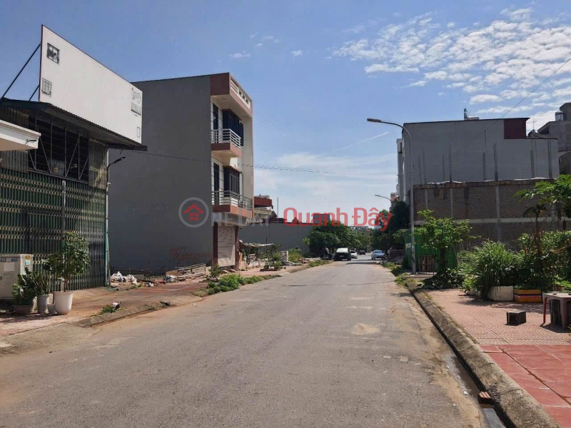 Land for sale in Luong Tai, Bac Ninh. 140m2 * frontage 6.8m * 1.75 billion. Corner lot, car access. Sales Listings