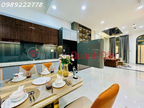 OWNER REDUCES 800 MILLION - NEW PRICE 11.5 BILLION NEGOTIABLE - ALLEY 3M - VISITING BA KIEN LAKE - TO HIEN THANH - DISTRICT 10, 87M2, 4 FLOORS, _0