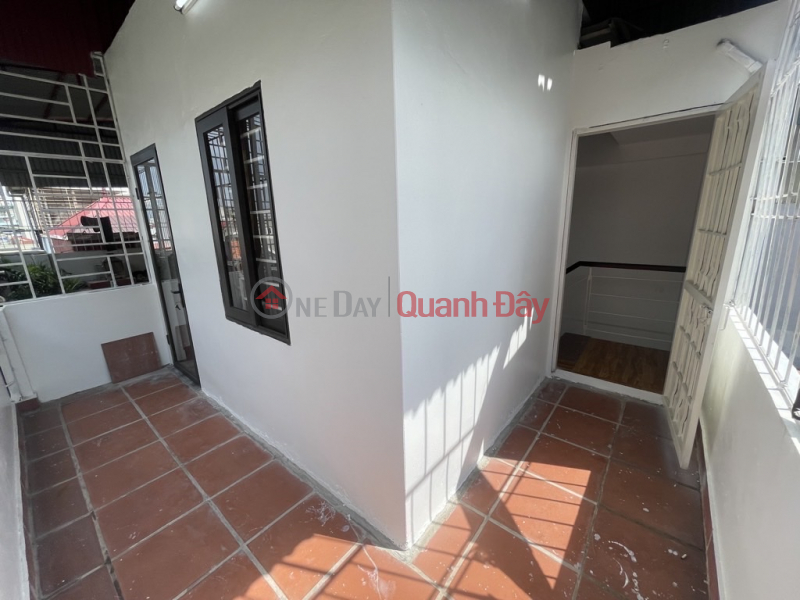 đ 8.8 Billion VO CHI CONG 30M x 5 FLOORS 8.8 BILLION WIDE ALLEY, NEXT TO STREET, CONNECTED IN EVERY WHERE