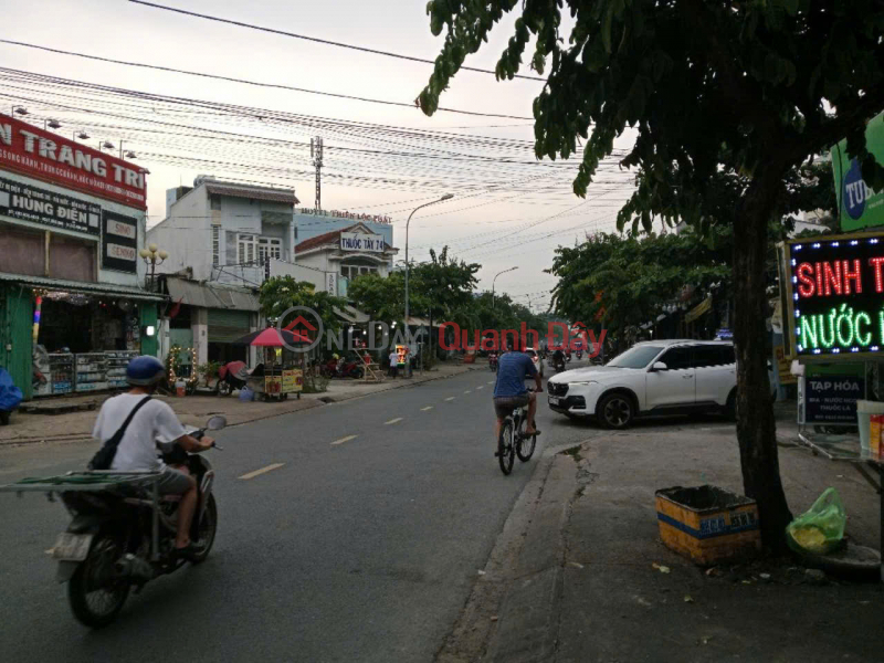 Property Search Vietnam | OneDay | Residential, Sales Listings Front house right next to Hoc Mon town, area S nearly 4000m2 reduced to 50 x billion