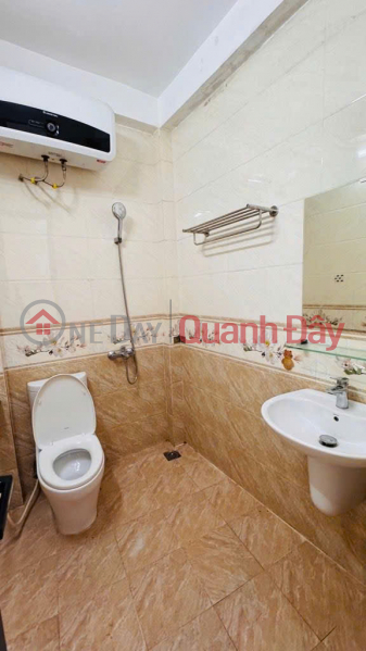 House for sale on Yen Lac street, 5 floors, car access, suitable for business, Hai Ba Trung district., Vietnam, Sales đ 15.2 Billion