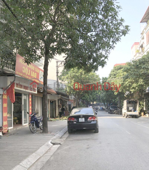 Selling residential house built in DUONG KHUE - CAU GIAY - 4 bedrooms - near cars - about 5 BILLION _0