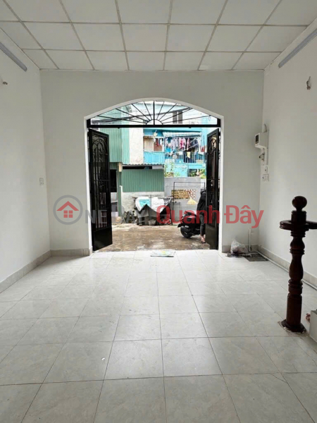 House for sale in Hoang Hoa Tham, 2 floors, 2 bedrooms, new house, ready to move in, over 4 billion Sales Listings