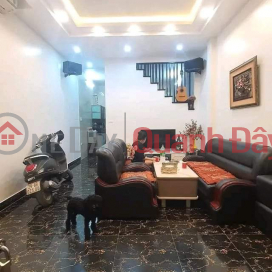 YEN HOA townhouse, 4-sided corner lot, wide alley, owner gives ALL FURNITURE, 40M, 5.35 BILLION. _0