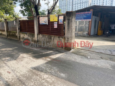 Chính chủ gửi bán lô biệt thự sát ngả tư Bình Phước, đường nhựa _0