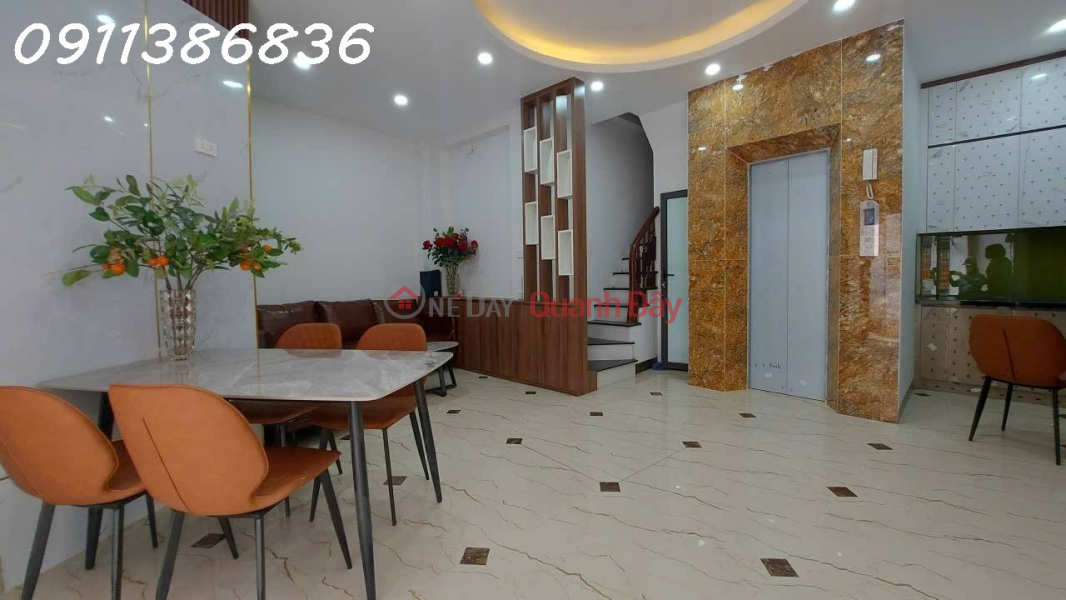 Property Search Vietnam | OneDay | Nhà ở Niêm yết bán, Nhà đẹp đón Tết, Hoàng Quốc Việt, 3 mặt thoáng, Ô tô tải, 50m x 5T, mặt tiền 5M