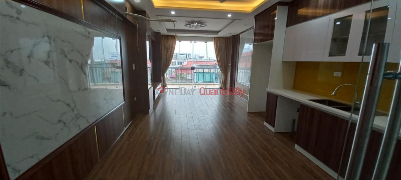 House for sale 54m2 Lane 124 Au Co, Tay Ho Garage Car Elevator business 13.95 Billion VND Sales Listings