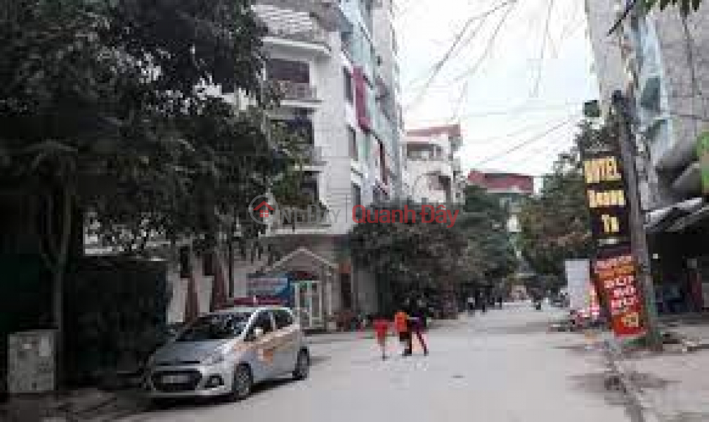 Private house for rent, lane 106 Hoang Quoc Viet Cau Giay, area 60m2, corner apartment Rental Listings