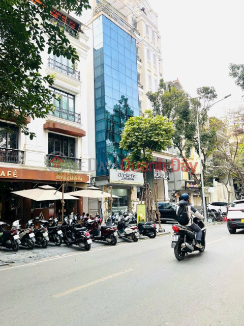 SUPER PRODUCT ON TON DUC THANG STREET, DOAN THI DIEM, LOCATED IN THE CENTER OF DONG DA DISTRICT,<br \/> CLASS A BUILDING STOP _0