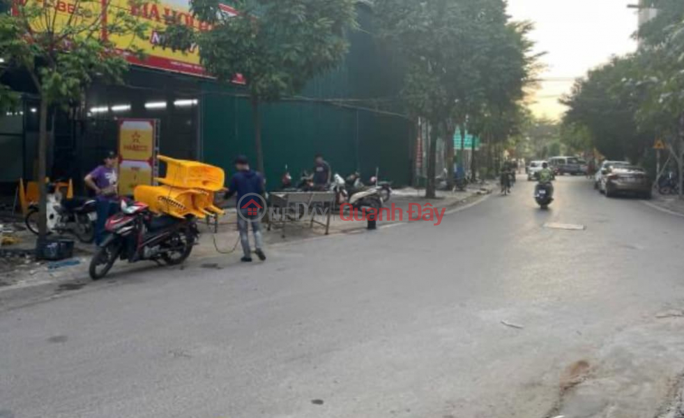 Homeowner needs money 83 billion reduced to 72 billion. Selling plot of land on Do Nhuan Xuan Dinh street - 250m2 wide sidewalk, frontage Vietnam, Sales, đ 72 Billion