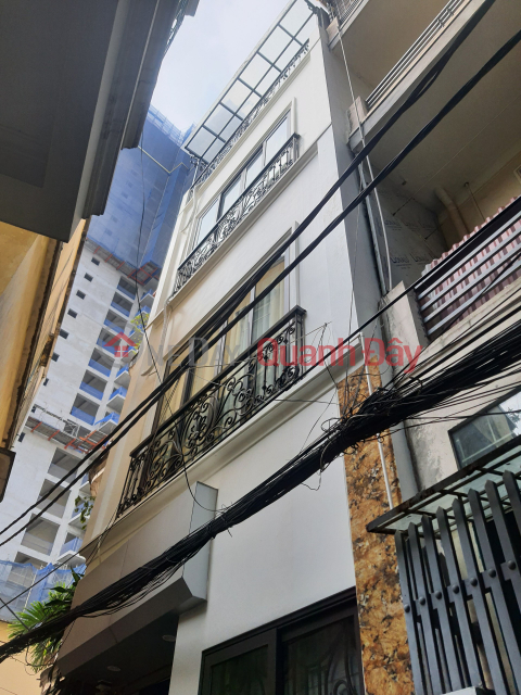 Rare, few houses for sale on Hoang Cau street 50m 4 floors mt4m, cars, business _0