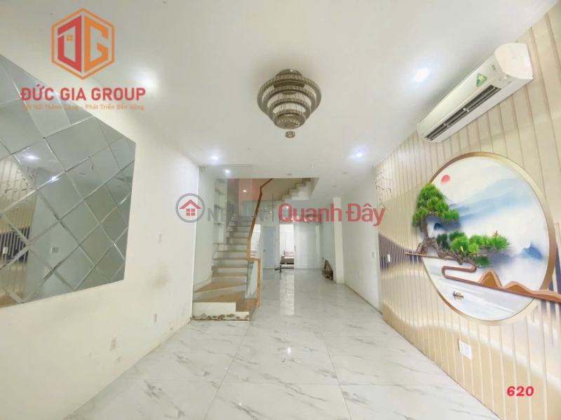 Property Search Vietnam | OneDay | Residential, Sales Listings | 1 ground floor, 2 upper floors house, frontage for business on D4 street, D2D residential area, price only 7.5 billion