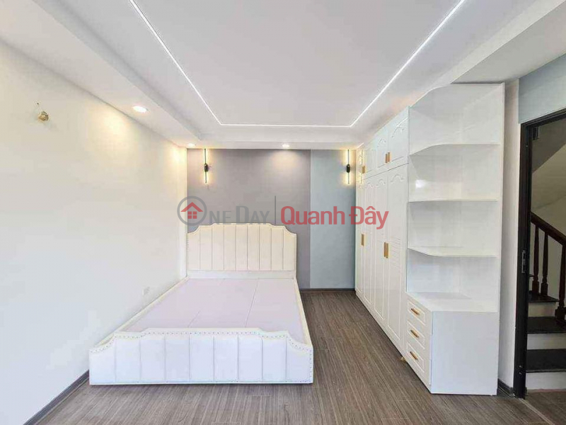 đ 3,6 tỷ | NGUYỄN KHOÁI - NHÀ MỚI Ở NGAY - 30M x 5 TẦNG - GẦN PHỐ - Ô TÔ SÁT NHÀ - TIỆN ÍCH NGẬP TRÀN