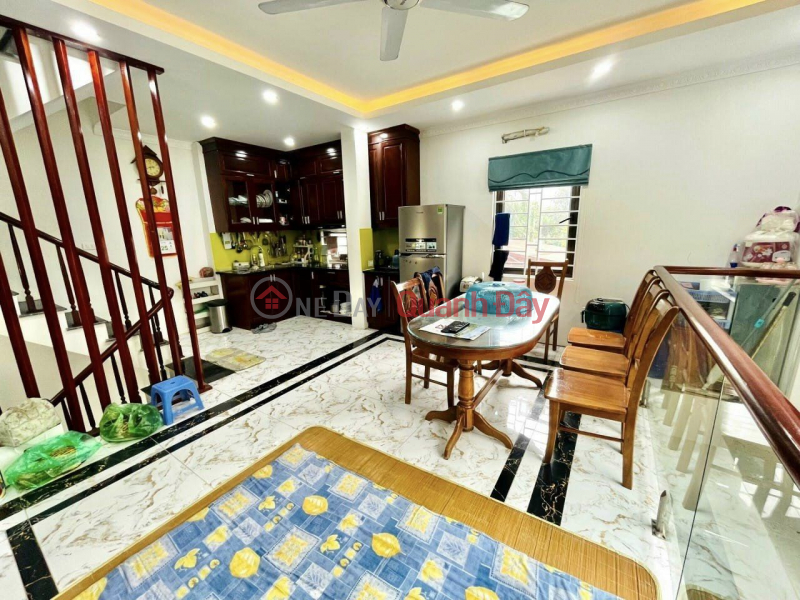 House for sale 75m2 Nghi Tam street, Tay Ho The car stops for 6 bedrooms The car lane avoids 10m 9.6 Billion | Vietnam Sales, đ 9.6 Billion