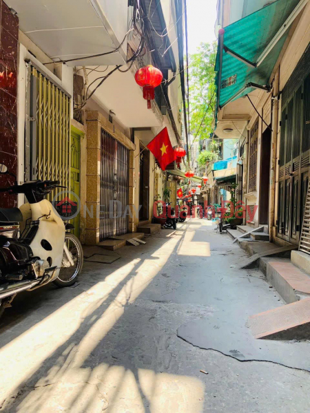 ️ House for sale in Kham Thien Market Alley 22, 3-storey 4.4-meter frontage, asking price 2.5 billion, Dong Da Sales Listings