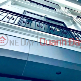 BÁN NHÀ MỚI Phố Nguyễn Văn Cừ 30m2X 5 tầng,mặt tiền 3.5m, 6.4 tỷ Long Biên. _0