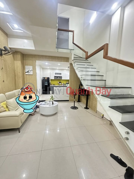 ► House near Ham Nghi Street, parking available 15m away, 4 floors, clean and beautiful, 4 bedrooms, 4.x billion VND. Sales Listings