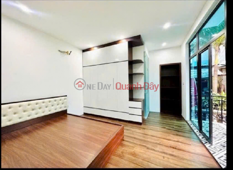 NHÀ ĐẸP TRUNG TÂM ĐỐNG ĐA-XUNG QUANH
TIỆN ÍCH BẠT NGÀN Việt Nam | Bán đ 4,1 tỷ